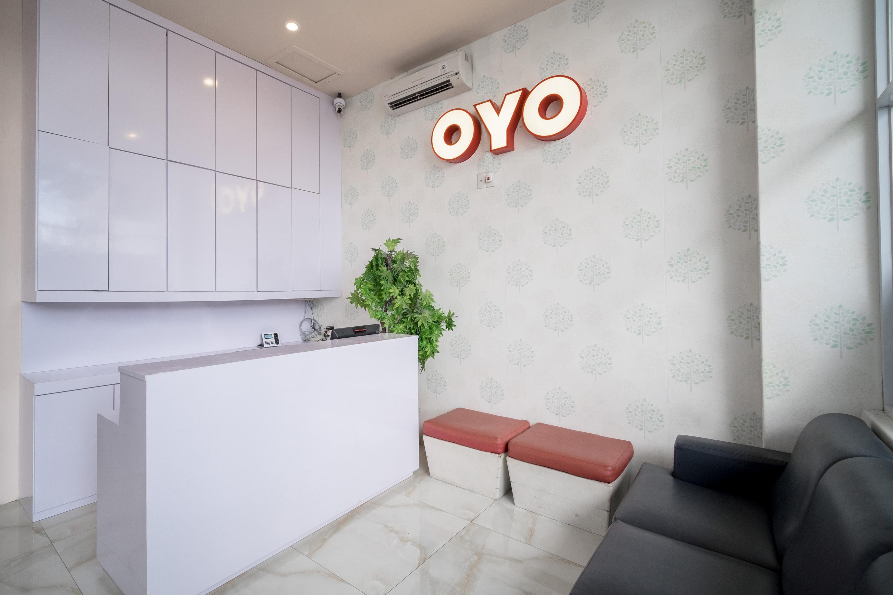 Oyo 291 Medan City Syariah Exteriör bild