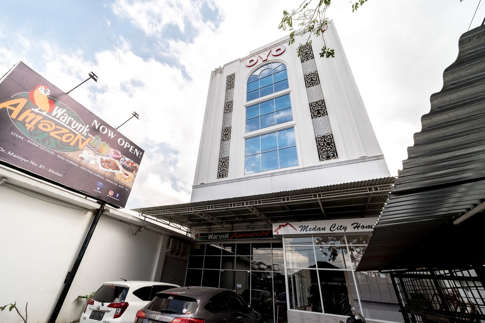 Oyo 291 Medan City Syariah Exteriör bild